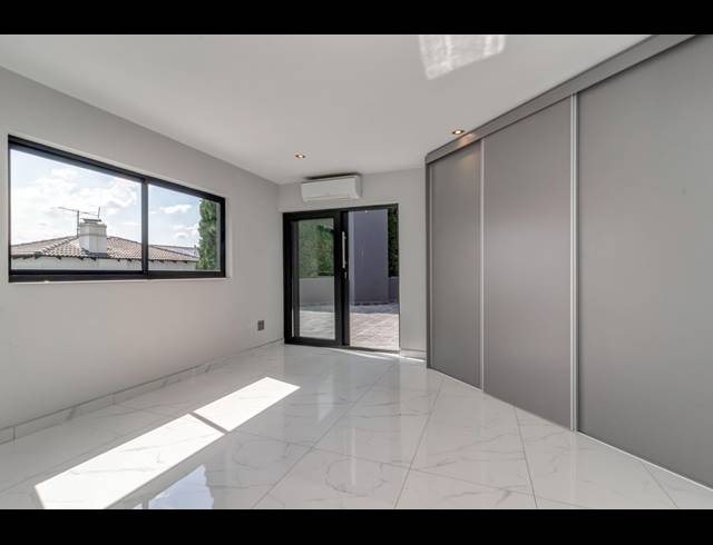 4 BEDROOM HOUSE FOR SALE IN DAINFERN GOLF ESTATE